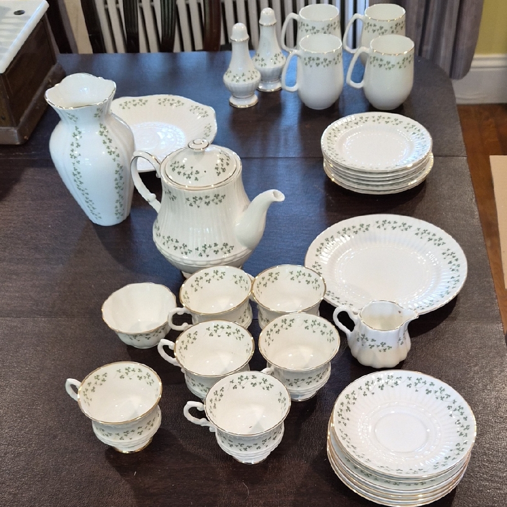 Elegant White and Green Floral Tea Set